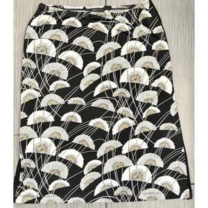 BCBG Maxazria Black Floral Patterned Knee Length Skirt Size Small Side Slit